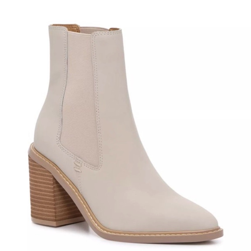 Crown Vintage Cream Ankle Boot